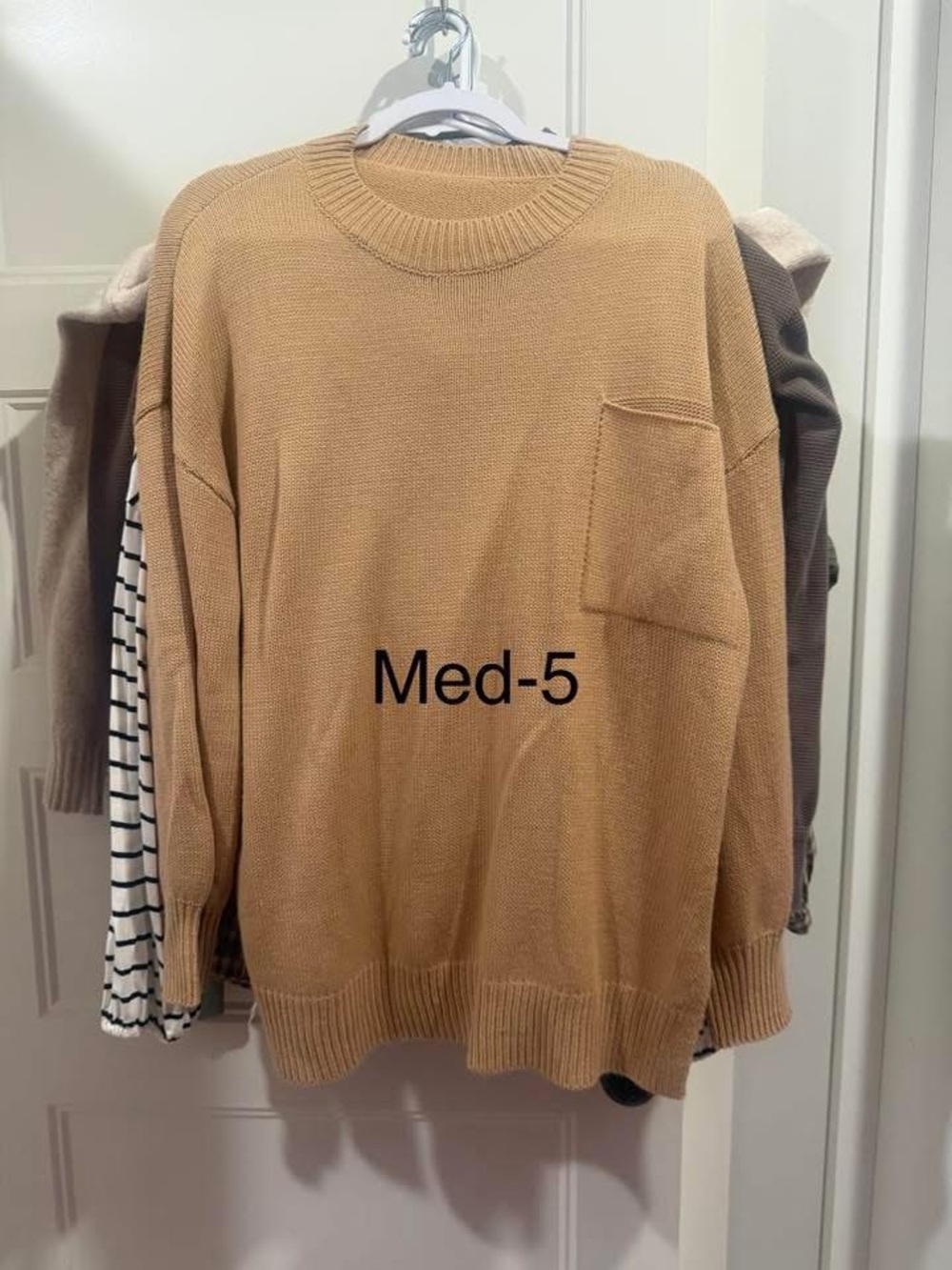 Crewneck Pocket Sweater - Camel